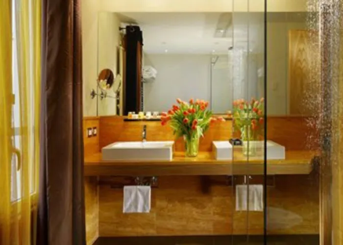 Babuino 181 - Small Luxury Of The World 4* Roma