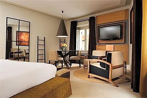 Babuino 181 - Small Luxury Of The World Otel 4*