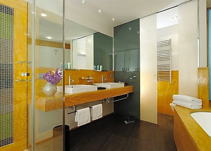 Babuino 181 - Small Luxury Of The World Otel 4*